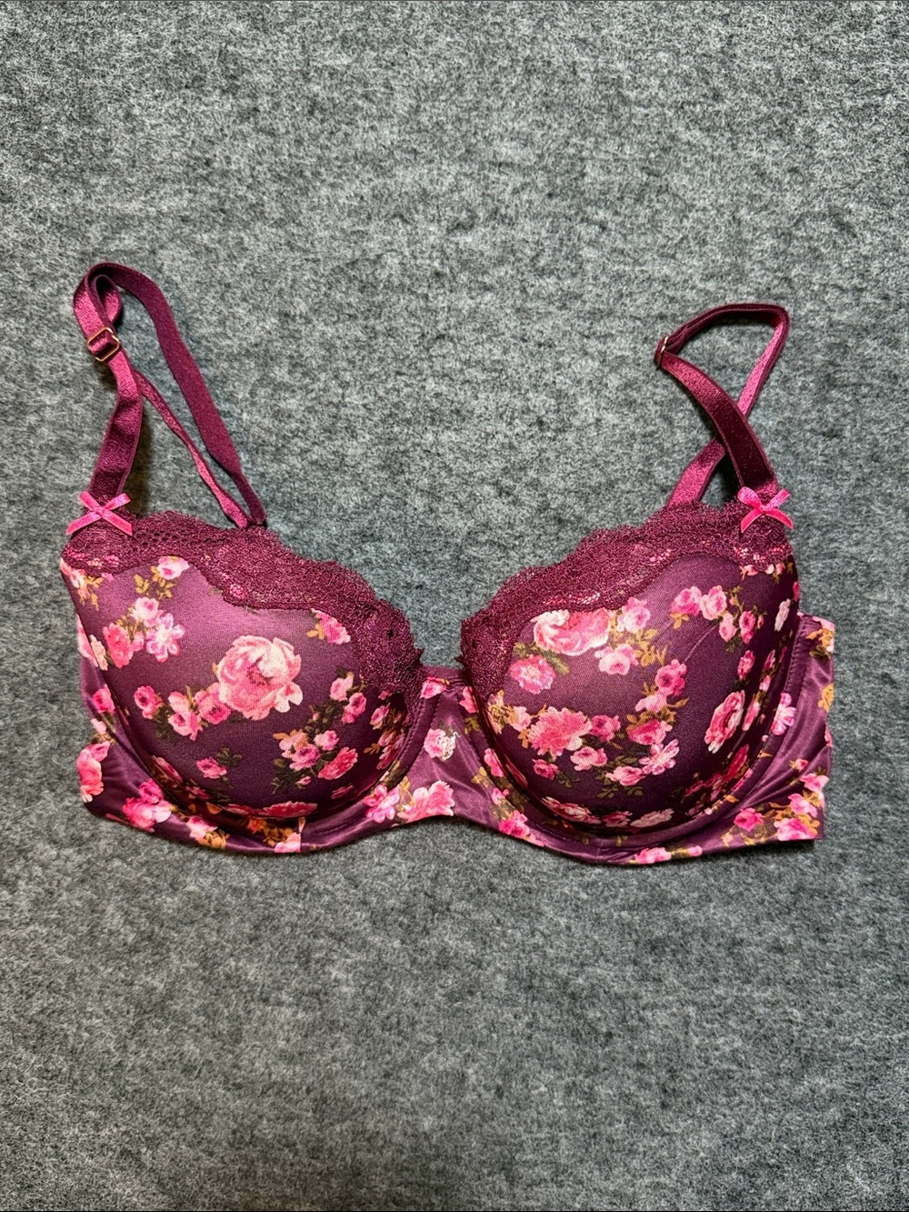 Victoria's Secret Dream Angels Floral Lined Demi Bra 32DD maroon